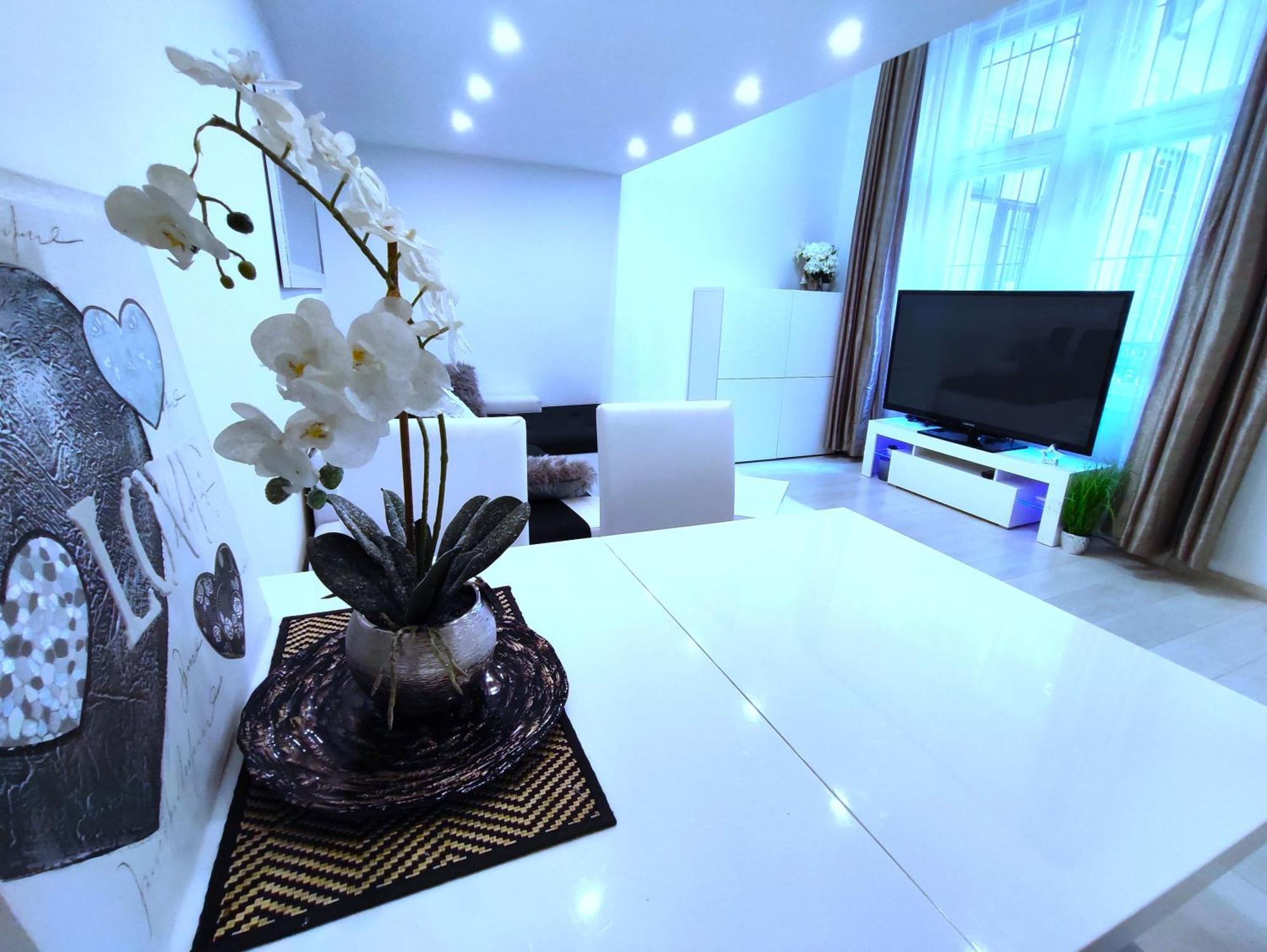 Apartment Isabella Apartment, 80m2 With Ac *